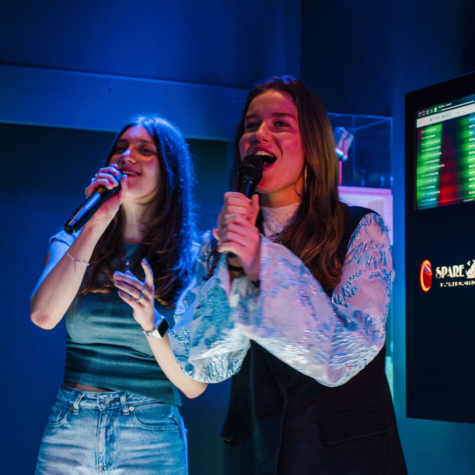 sparetime-bowling-entertainment-karaoke-001 sparetime-bowling-entertainment-karaoke-001